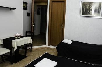 New House Bed & Breakfast Rom